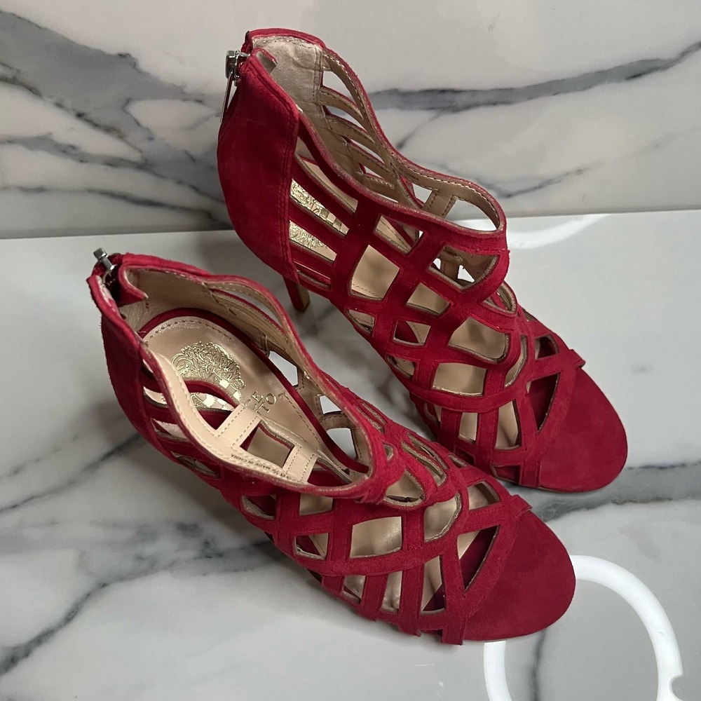 Vince Camuto | Red Leather Back Zip Tatianna Heels Sz 8.5 - Picture 3 of 8